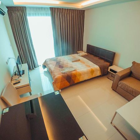 Club Royal Suites 파타야 외부 사진