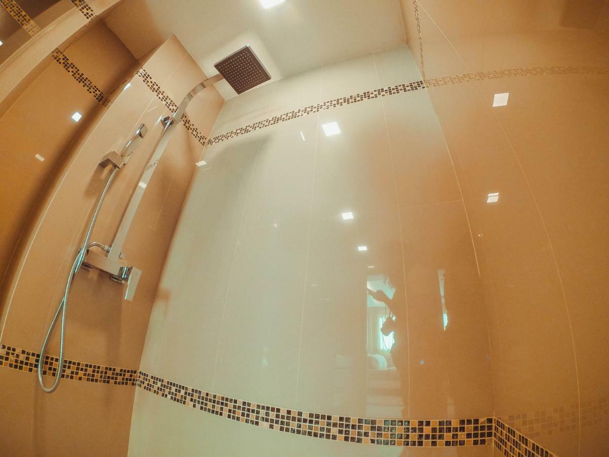 Club Royal Suites 파타야 외부 사진