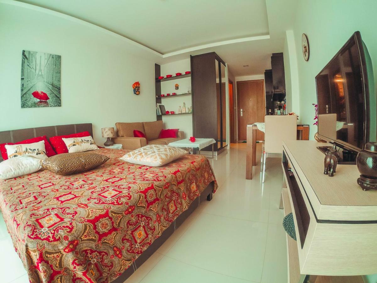 Club Royal Suites 파타야 외부 사진